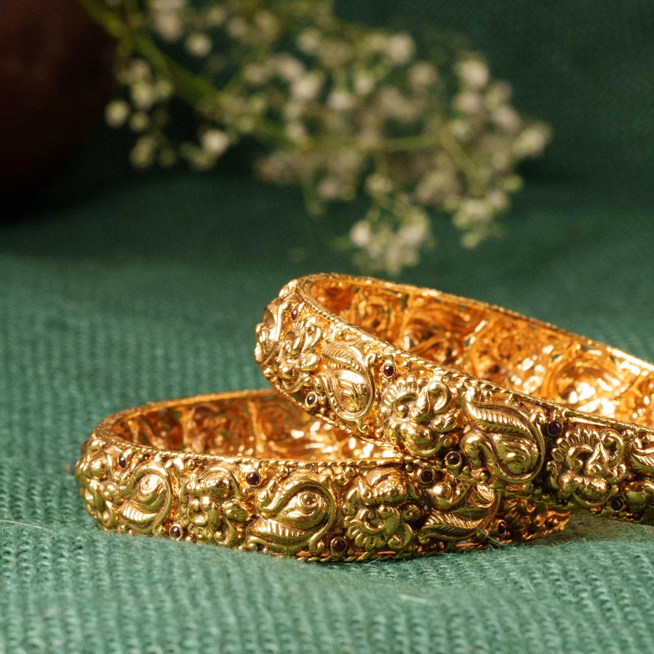 Shreyasi Nakas Bangles - Image 3