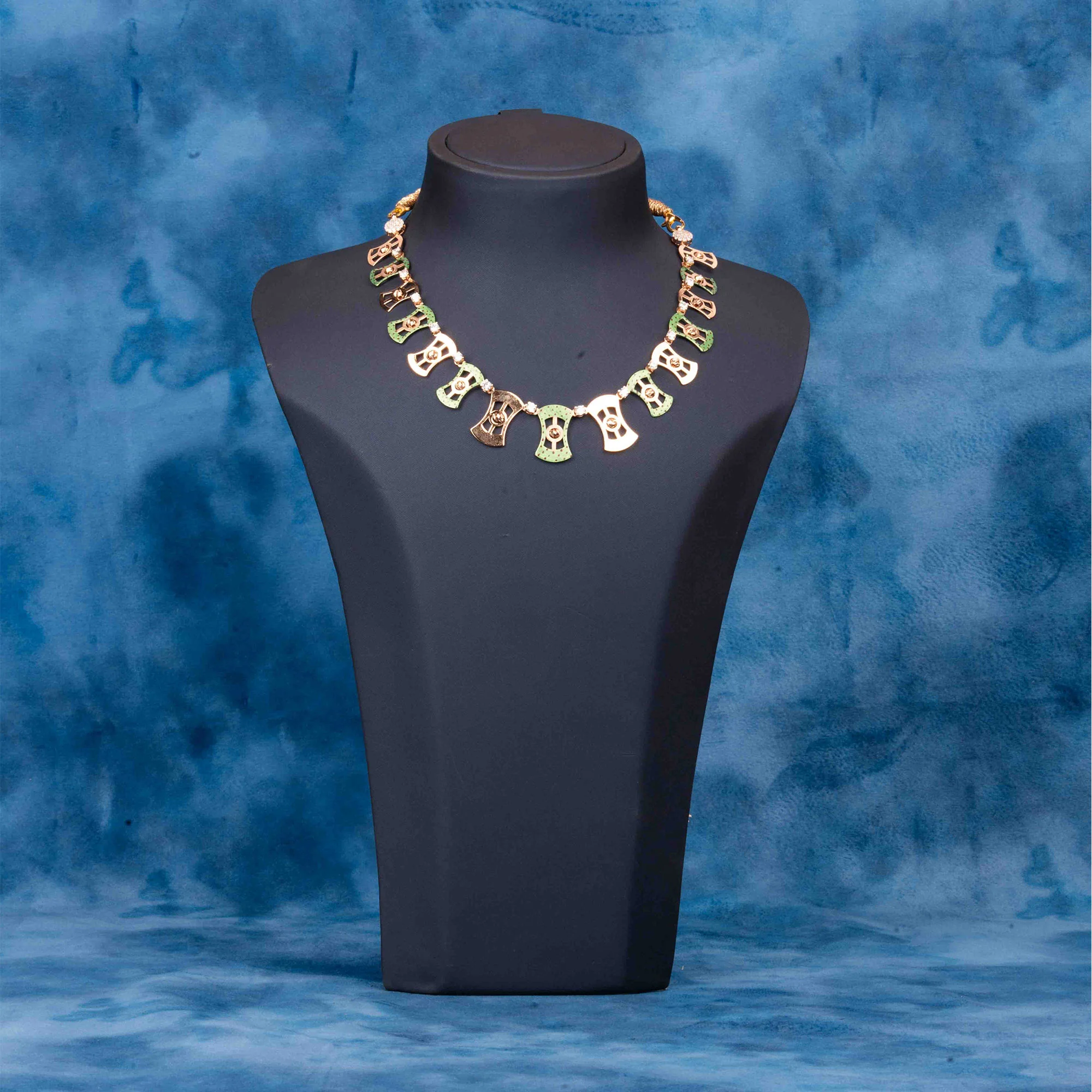 Spark - Rose Gold Necklace - Image 4